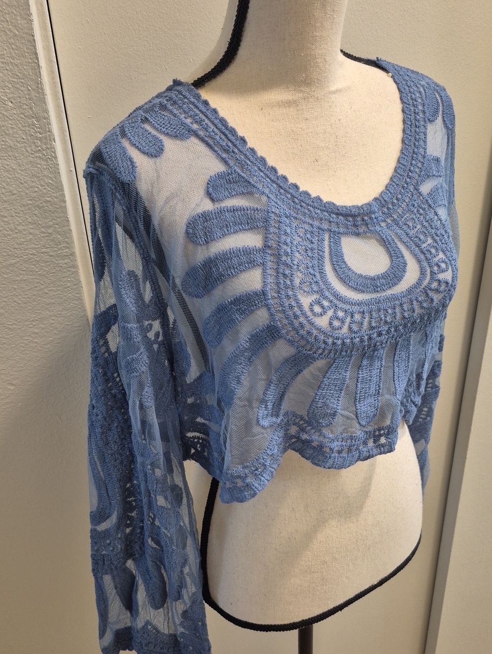 Blue Sheer Lace Embroidered Crop Top -  Sz L